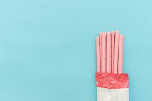 chétif des biscuits isolé sur bleu Contexte. après certains modifications. photo