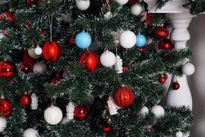 décorations de Noël, arbre de Noël, cadeaux, nouvel an photo