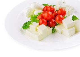 mozzarella fromage avec Cerise tomates et chèvre fromage photo