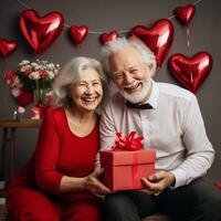 Sénior couple célébrer la Saint-Valentin - ai généré photo