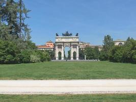 arco della rythme, milan photo