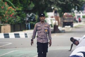 sorong, papouasie occidentale, indonésie 2021- candidats sous-officiers de la police indonésienne photo