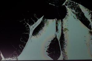 texture plate de l'écran lcd tft tn cassé avec fuite de cristal et dommages physiques photo