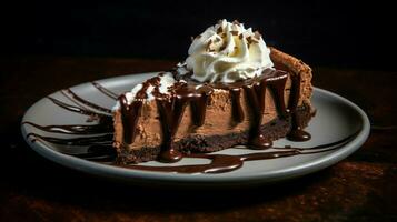 décadent Chocolat cheesecake tranche sur noir assiette photo