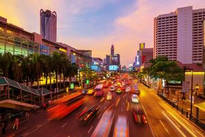 route avec circulation confitures., Bangkok ville, Thaïlande photo