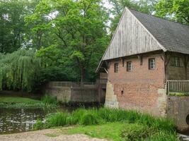 vieux moulin à eau dans westphalie photo