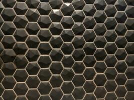 texture de brillant noir mosaïque carrelage hexagone photo