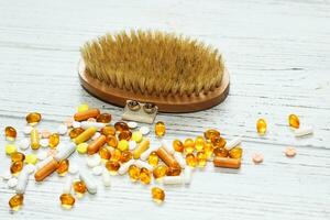 massage en bois brosse pour sec massage contre cellulite et vitamines photo