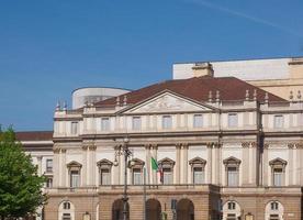 Teatro alla scala à milan photo