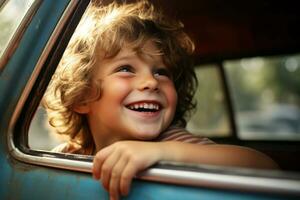 une Jeune garçon est assis par le voiture fenêtre tandis que conduite sur une route voyage avec génératif ai photo
