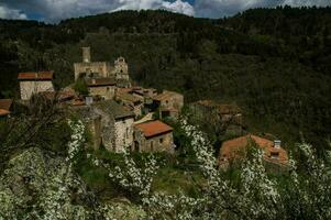 chalançon dans ,haute loire,france photo