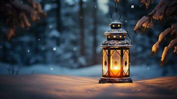 Noël lanterne lumière sur neige Contexte avec sapin branche dans soir scène, ai généré photo