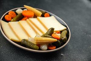 raclette fromage repas légume en mangeant cuisine repas nourriture casse-croûte sur le table copie espace nourriture Contexte rustique Haut vue photo