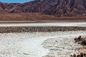 paysage de le caché baltinache lagunes - atacama désert - Chili. photo