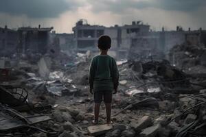 une enfant est permanent dans de face de une détruit bâtiment car de le guerre. ai génératif image photo