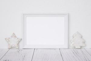 cadre blanc avec ornements blancs photo