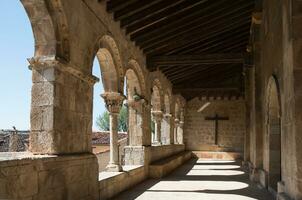 magnifique archade à san Salvador église, sépulvéda. à portique Galerie. photo