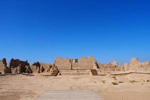 ruines de jiaohe situées dans la province du xinjiang en chine. photo