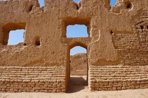 vue paysage des ruines de gaochang inturpan province du xinjiang en chine. photo