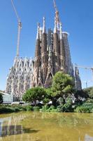 sagrada familia, conçu par antoni gaudi, barcelone espagne photo