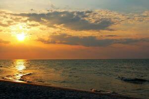 le coucher du soleil baltique mer photo