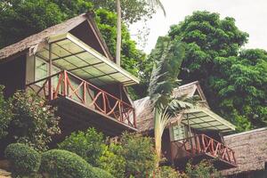 une luxueux recours dans phi phi île, une tropical Thaïlande île photo