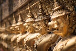 Golden Garuda de Wat Phra Kaew à Bangkok, Thaïlande photo