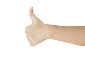 enfant main geste pouce en haut signe isolé sur blanc Contexte photo