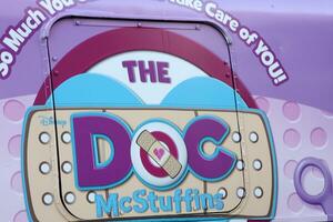 los angeles SEP 26 atmosphère à le doc mcstuffins doc mobile un événement à le bosquet sur septembre 26 2013 dans los angeles Californie photo