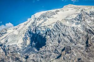 magnifique Montagne situé dans le ortles groupe stelvio nationale parc photo