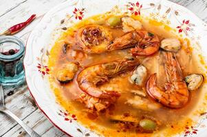 Frais Fruit de mer soupe photo