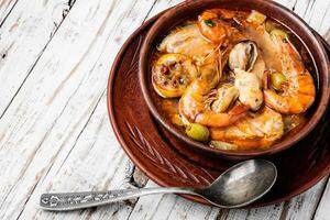 Frais Fruit de mer soupe photo