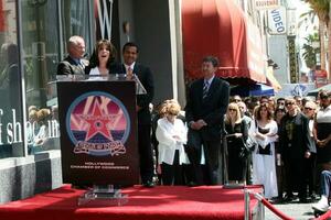 à M lebonge Kate linder Kate linder reçoit une étoile sur le Hollywood marcher de la célébrité los angeles Californie avril dix 2008 photo