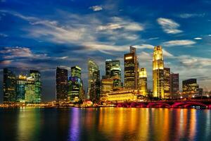 Singapour horizon dans soir photo