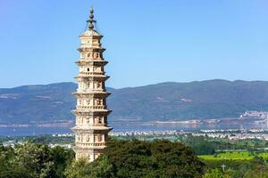 blanc Trois pagode, chong sheng temple, dali ville, Chine, un ancien célèbre touristique attraction photo