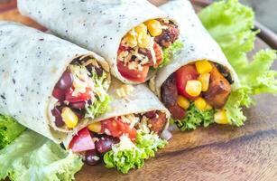 quatre poulet burritos photo