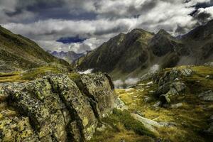 Montagne paysage de le stubai Alpes photo