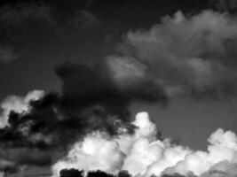 noir et blanc magnifique ciel Contexte photo