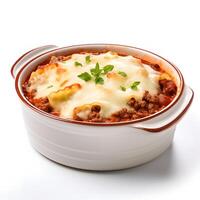 lasagne soupe dans blanc céramique bol isolé sur blanc, fermer vue ai génératif photo