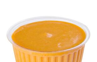 typique américain lisse Jaune moutarde dans rond plat photo