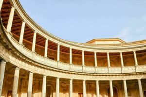 le circulaire Cour de le Alcazar de los muertos photo