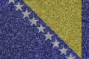 Bosnie et herzégovine drapeau représenté sur beaucoup petit brillant paillettes. coloré Festival Contexte pour fête photo