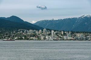 Vancouver, avant JC, Canada - mai 23, 2022 - horizon de Nord Vancouver photo