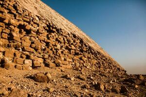 célèbre égyptien pyramides de gizeh. paysage dans Egypte. pyramide dans désert. Afrique. merveille de le monde photo