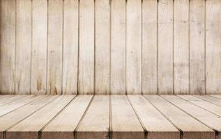 fond de salle de plancher en bois photo