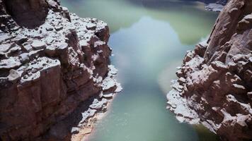 vue aérienne du grand canyon en amont du fleuve colorado photo