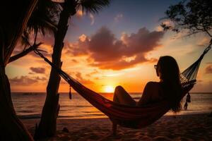 femme relaxant dans coloré hamac dans tropical jardin tandis que relaxant dans vacances. ai généré photo