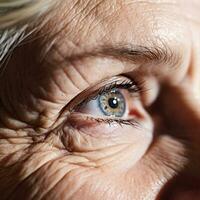 macro vieux femme œil proche en haut, ai généré photo