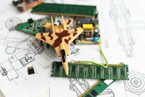 électronique circuit et outils, réel lieu de travail de électronique ingénieur militaire avion photo