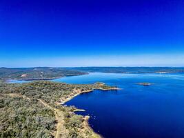 aérien vue de une drone pris à copéton barrage nord estrans en dehors près Inverell, Nouveau Sud Pays de Galles, 2360, Australie photo